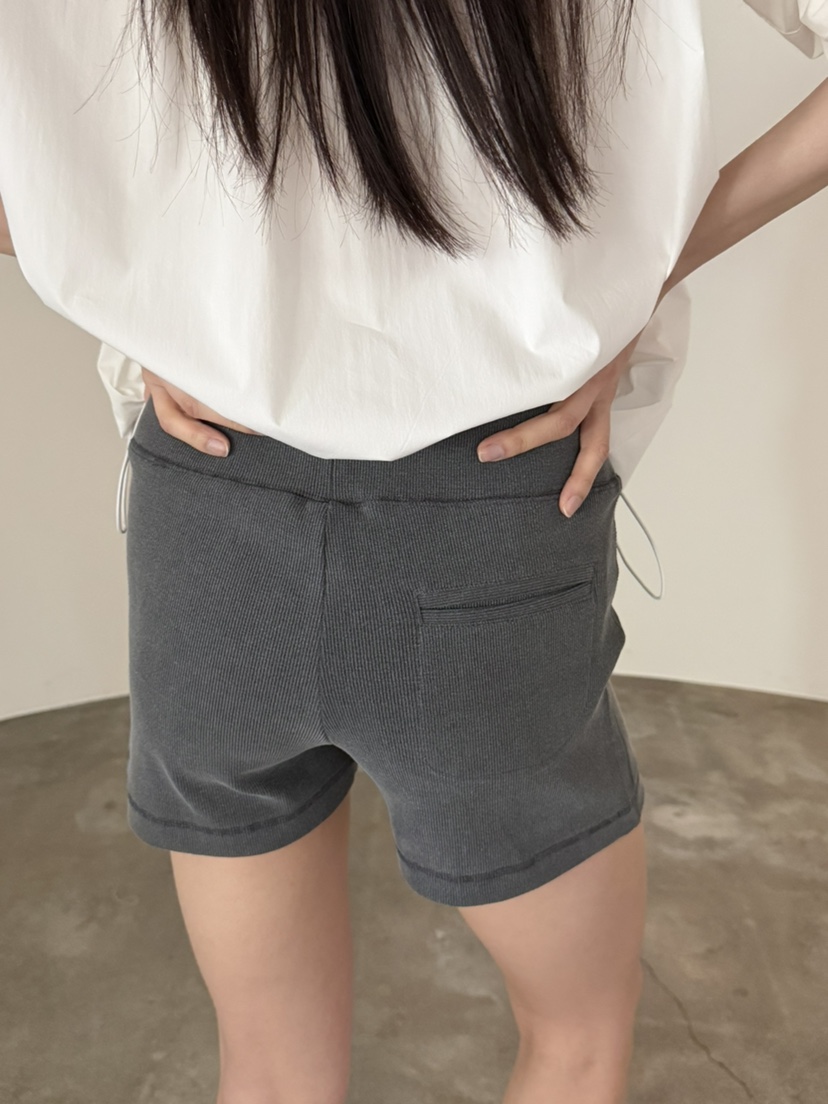 FOSET韓國東大門直郵女裝新款26春夏職業26夏季人氣熱賣短褲FOSET短褲