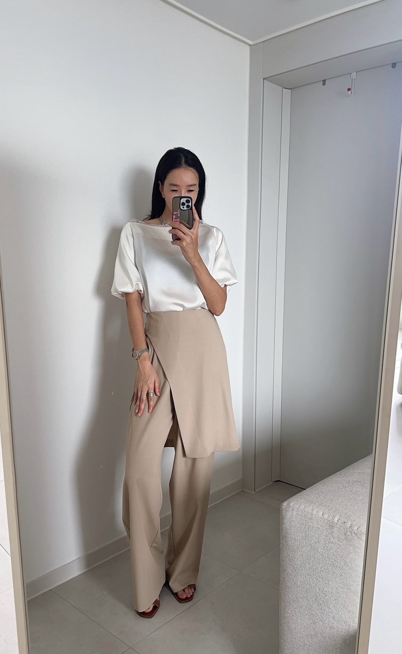SOUIT東大門實拍韓國女裝新品人氣26春夏時尚襯衫蕾絲衫緞SOUIT by mabel-L襯衫/蕾絲衫