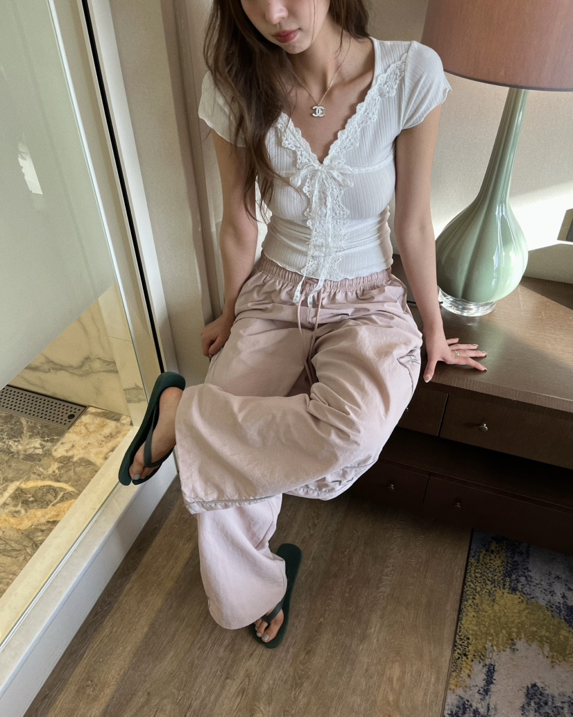 LOVE PULL韓國代購女裝新品推薦26夏季時尚熱賣26春夏T恤LOVE PULLT恤