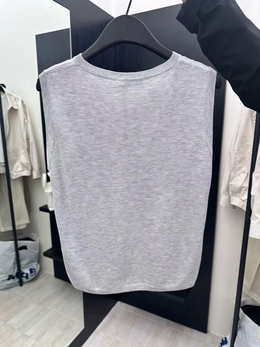 MOANI韓國東大門代購女裝新品26夏季時尚吊帶背心絲綢圓領MOANI吊帶/背心