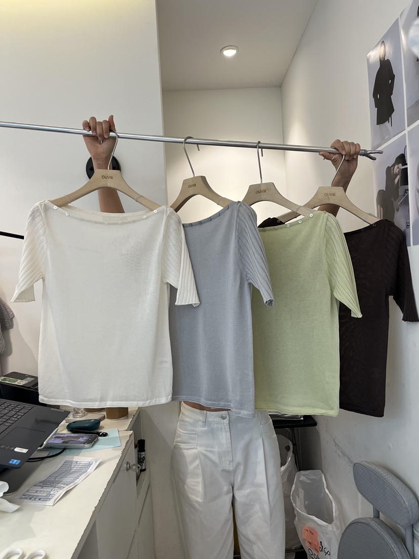 OUVIR東大門實拍韓國女裝新品人氣熱賣推薦時尚休閑T恤船領O.V.R/OUVIRT恤