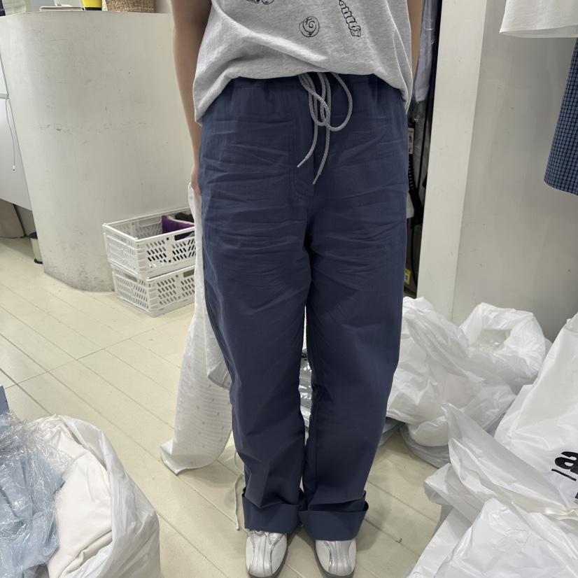 OURMOMENT韓國直郵實拍女士新款職業休閑推薦時尚人氣休閑褲OURMOMENT休閑褲圖色1