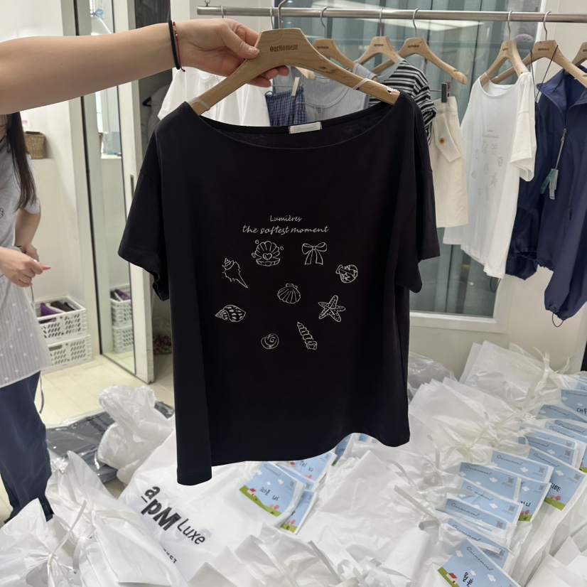 OURMOMENT韓國直郵女裝新品26夏季人氣休閑熱賣職業推薦T恤OURMOMENTT恤圖色3