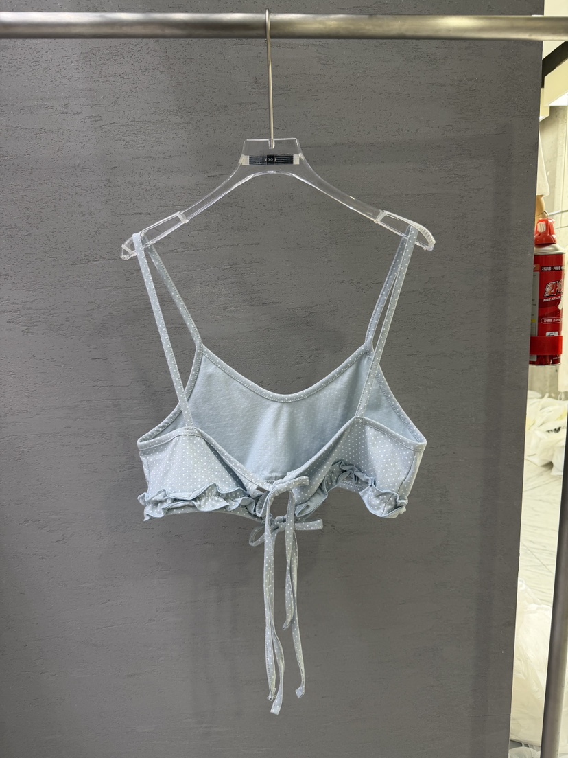 UOOV東大門實拍韓國女裝新品休閑26春夏熱賣吊帶背心荷葉邊UOOV吊帶/背心