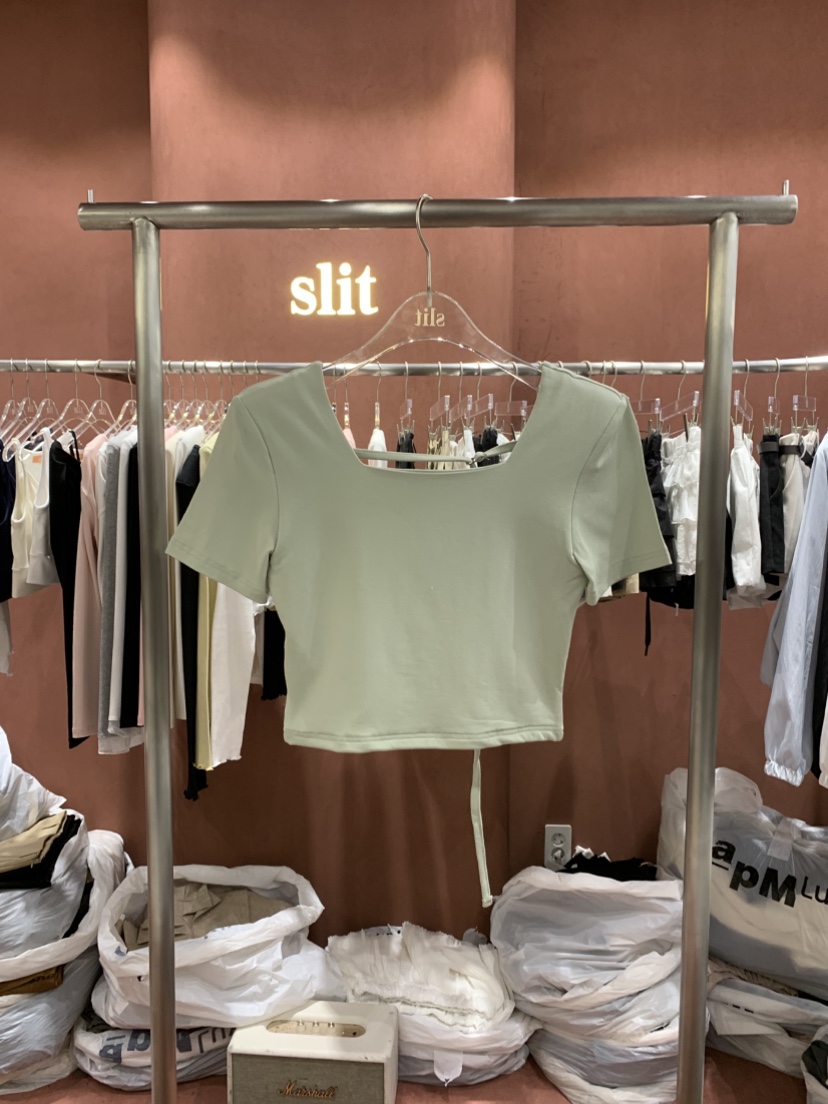 SLIT韓國直郵女士新品職業熱賣休閑時尚人氣推薦26夏季T恤SLITT恤