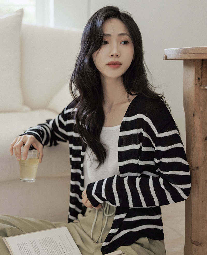 EVERCOMMERCE METICULOUSLY DESIGNED韓國直郵女裝新品人氣針織衫開衫條紋EVERCOMMERCE METICULOUSLY DESIGNED針織衫