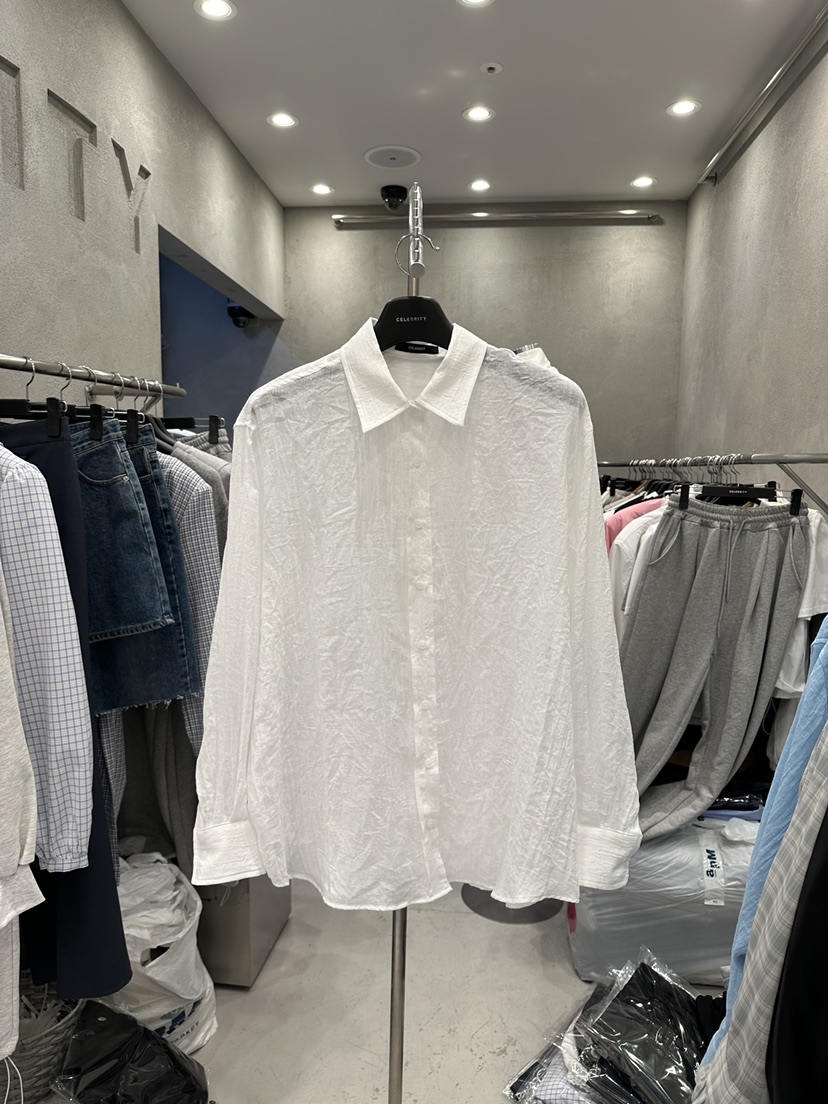 CELEBRITY-A韓國東大門直郵女士新品熱賣時尚襯衫蕾絲衫CELEBRITY-A襯衫/蕾絲衫圖色1