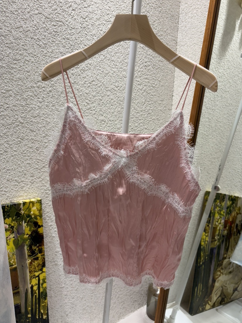 N BROWN韓國直郵實拍女裝新款休閑熱賣吊帶背心褶皺緞面N BROWN吊帶/背心圖色1