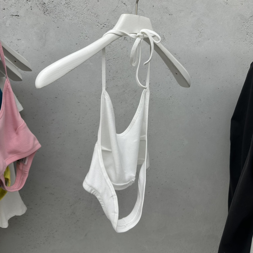 SIXTEEN韓國直郵女裝新品26夏季職業推薦人氣26春夏吊帶背心SIXTEEN吊帶/背心