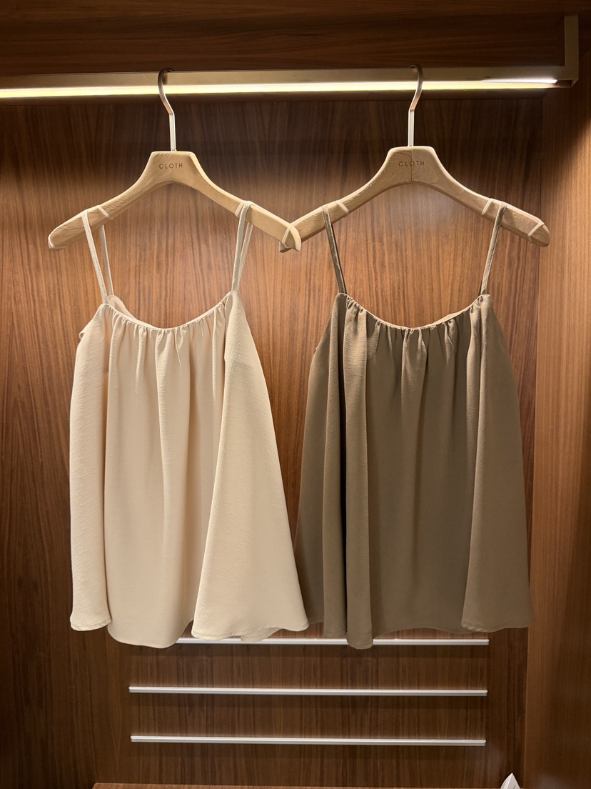 CLOTH韓國東大門直郵女士新品休閑推薦熱賣職業26夏季吊帶背心CLOTH吊帶/背心
