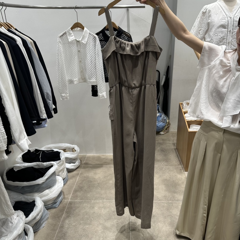 ENVY韓國東大門直郵女士新品推薦時尚26夏季熱賣人氣連體褲ENVY連體褲