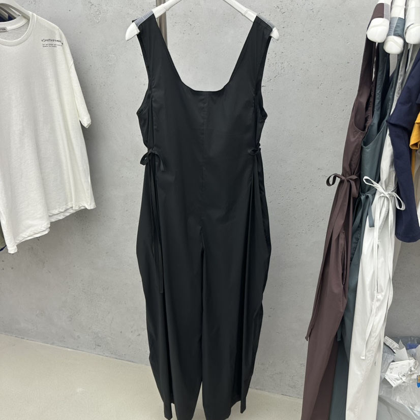SIXTEEN東大門實拍韓國女裝新品推薦人氣休閑26春夏連體褲SIXTEEN連體褲圖色4