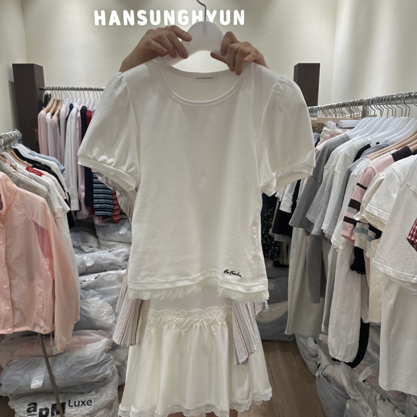 HANSUNGHYUN韓國直郵實拍女裝新品休閑T恤泡泡袖棉質蕾絲HANSUNGHYUNT恤圖色1