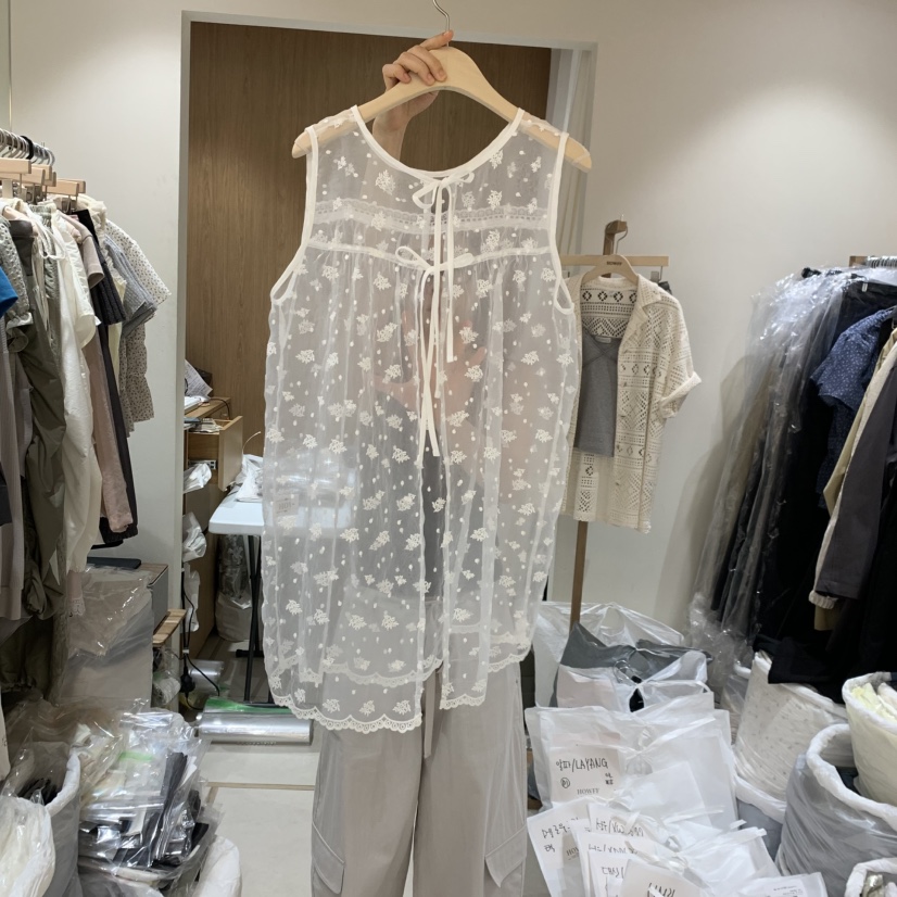 HOWFF韓國直郵實拍女士新品26春夏時尚人氣26夏季連衣裙刺繡HOWFF連衣裙