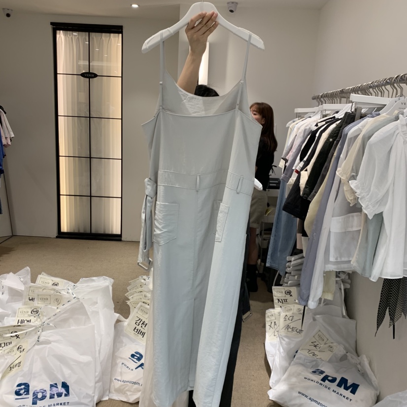 VENIR-a韓國直郵實拍女士新品26春夏連衣裙不含內搭含腰帶VENIR-a連衣裙