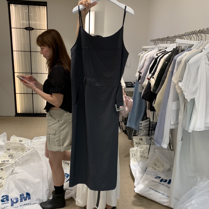 VENIR-a韓國直郵實拍女士新品26春夏連衣裙不含內搭含腰帶VENIR-a連衣裙圖色2