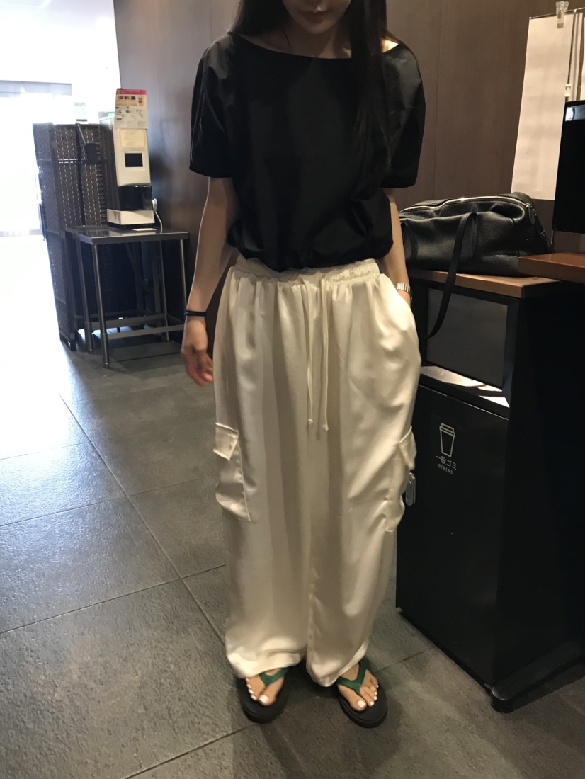 CEDARWOOD韓國東大門直郵女士新款時尚推薦褲子工裝褲緞面CEDAR WOOD褲子