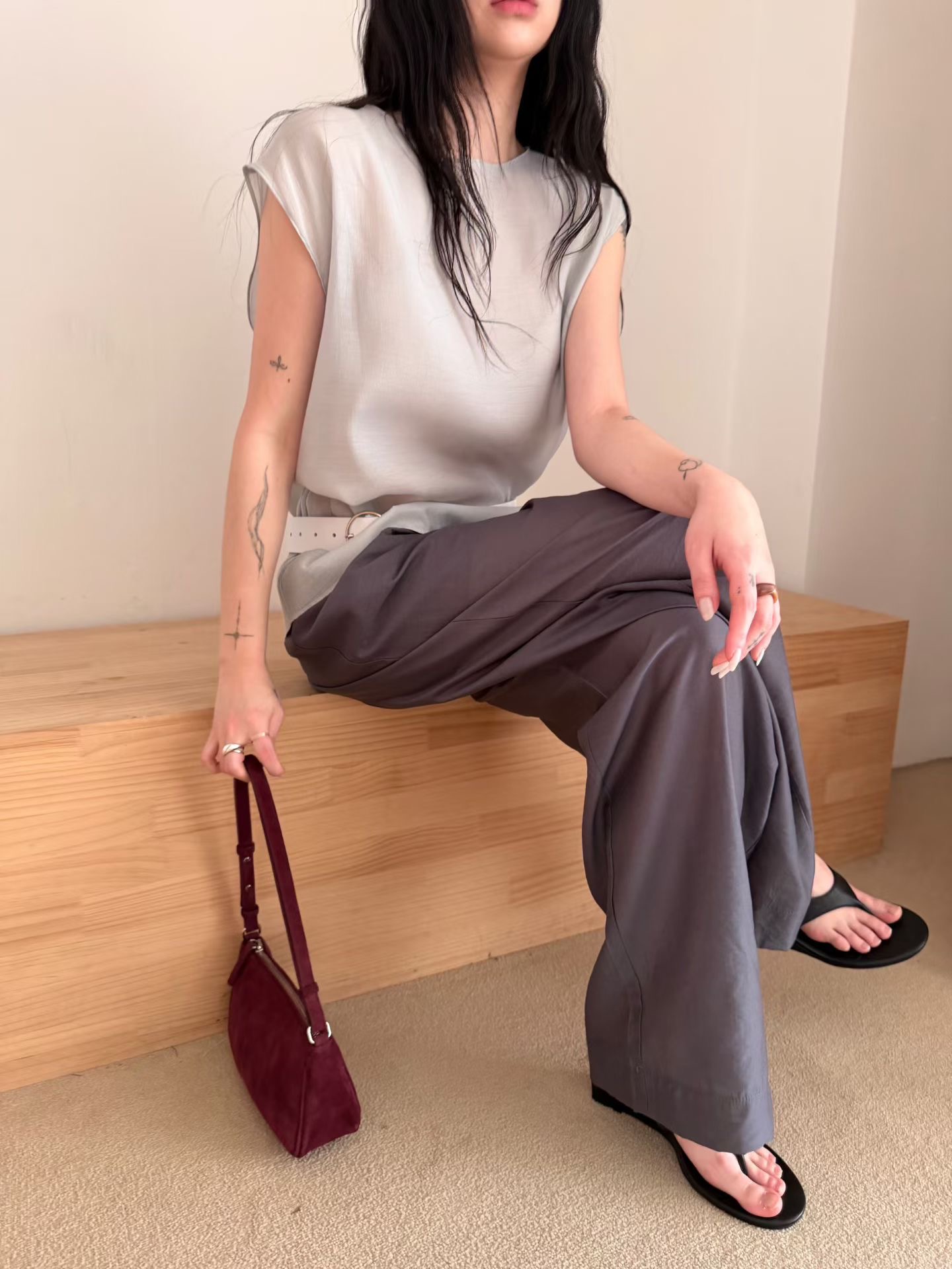 A.ME韓國直郵女裝新款熱賣26春夏時尚職業推薦T恤不含內搭A.MET恤