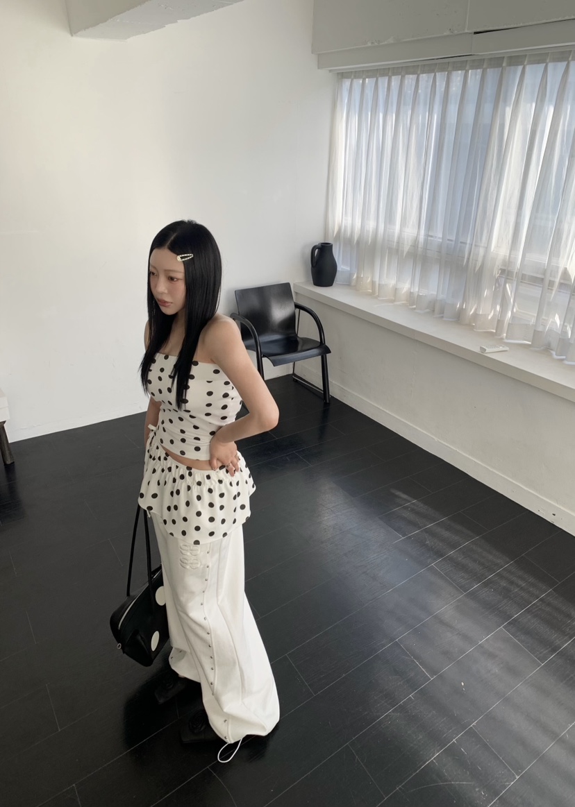 SEOLO韓國直郵實拍女裝新款26夏季職業26春夏人氣吊帶背心Seolo seoul吊帶/背心
