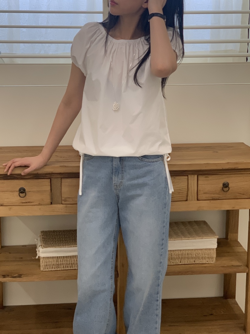 NOUVEAU韓國直郵實拍女裝新款職業熱賣襯衫蕾絲衫棉質露肩NOUVEAU襯衫/蕾絲衫
