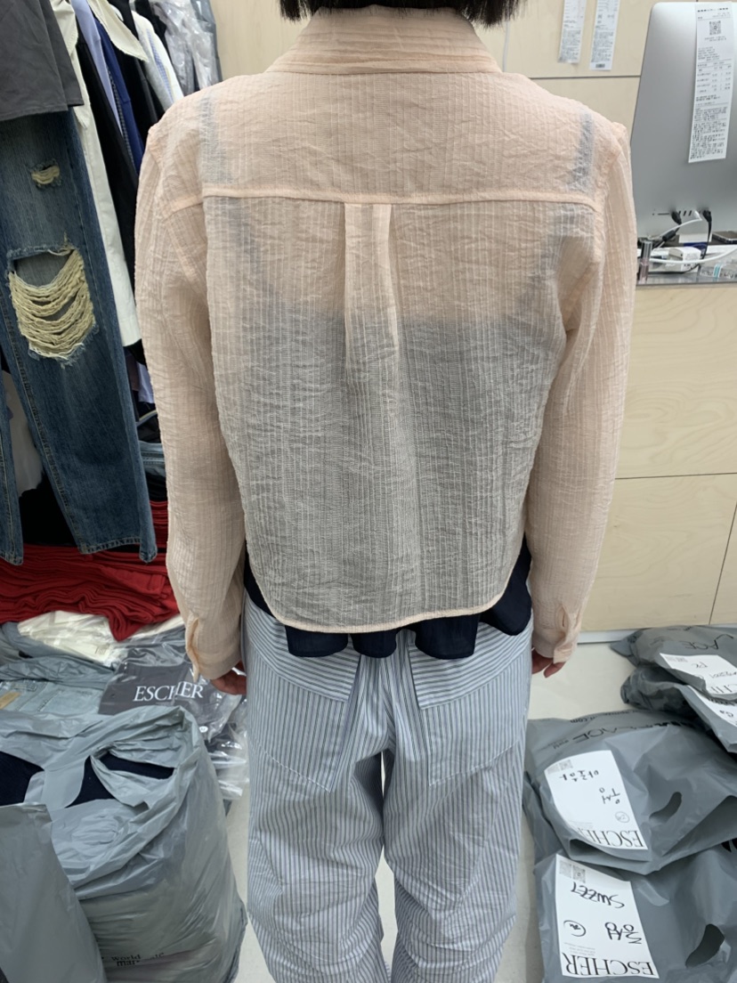 ESCHER韓國直郵女士新品26夏季推薦26春夏時尚襯衫蕾絲衫ESCHER襯衫/蕾絲衫