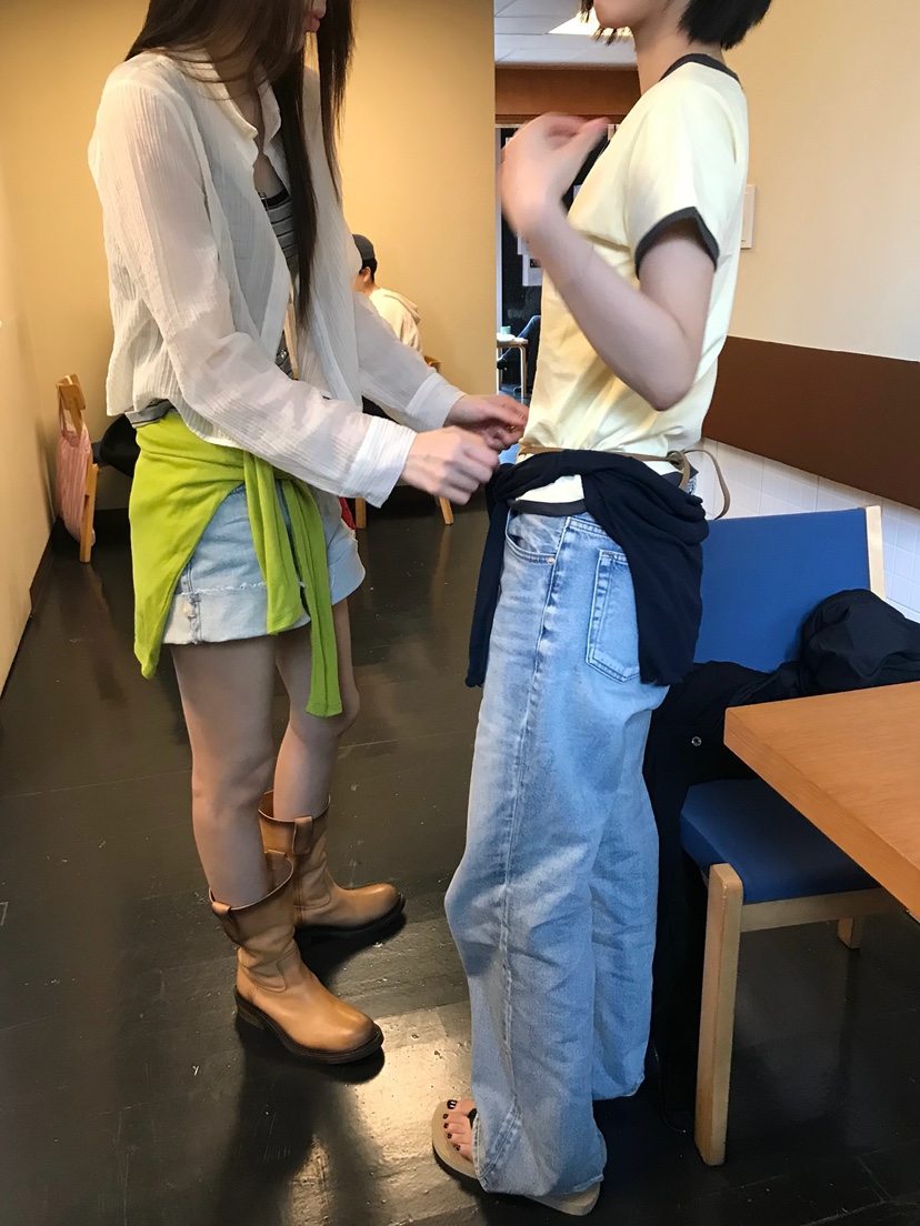 ESCHER韓國直郵女士新品26夏季推薦26春夏時尚襯衫蕾絲衫ESCHER襯衫/蕾絲衫