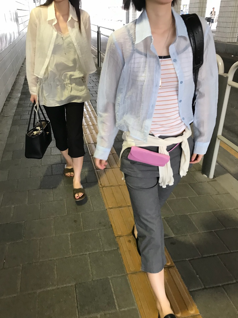 ESCHER韓國直郵女士新品26夏季推薦26春夏時尚襯衫蕾絲衫ESCHER襯衫/蕾絲衫