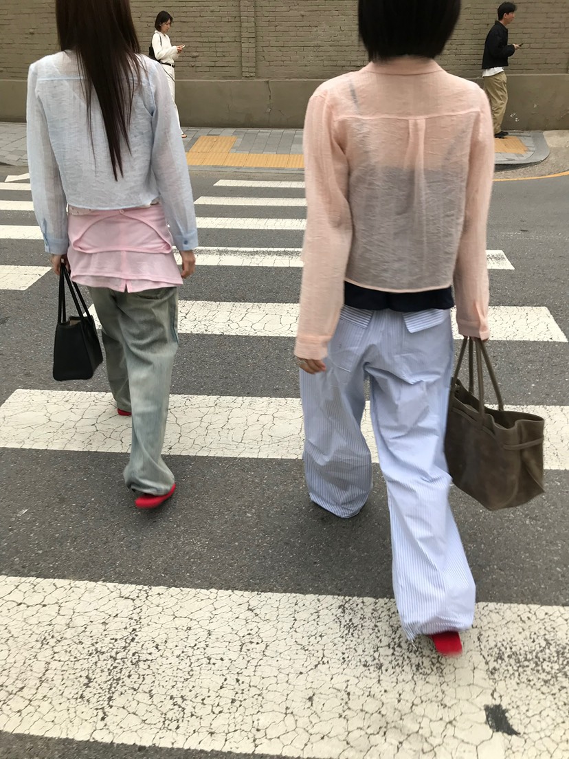 ESCHER韓國直郵女士新品26夏季推薦26春夏時尚襯衫蕾絲衫ESCHER襯衫/蕾絲衫