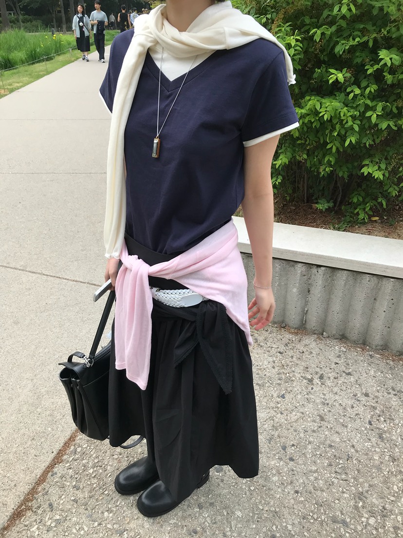 ESCHER韓國直郵實拍女裝新款熱賣時尚休閑職業26夏季T恤撞色ESCHERT恤