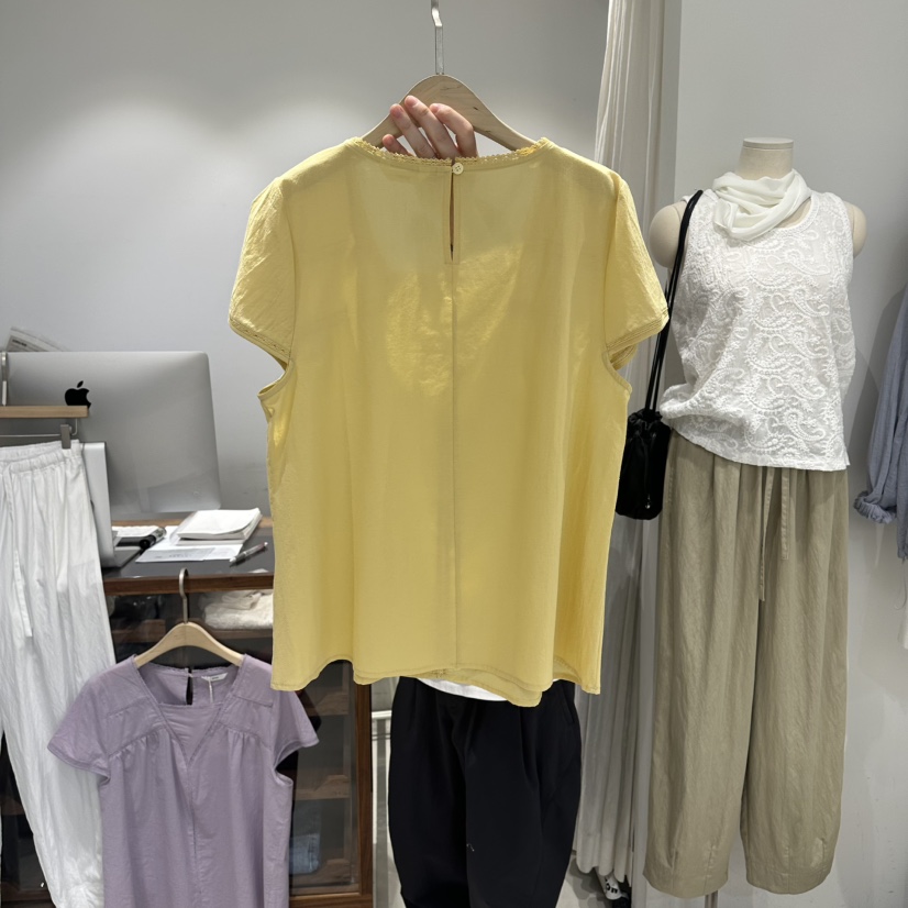 IRVINE東大門實拍韓國女裝新品休閑熱賣職業時尚襯衫蕾絲衫IRVINE襯衫/蕾絲衫