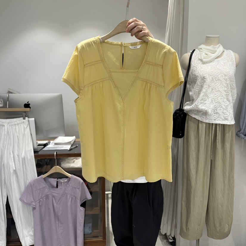 IRVINE東大門實拍韓國女裝新品休閑熱賣職業時尚襯衫蕾絲衫IRVINE襯衫/蕾絲衫圖色3