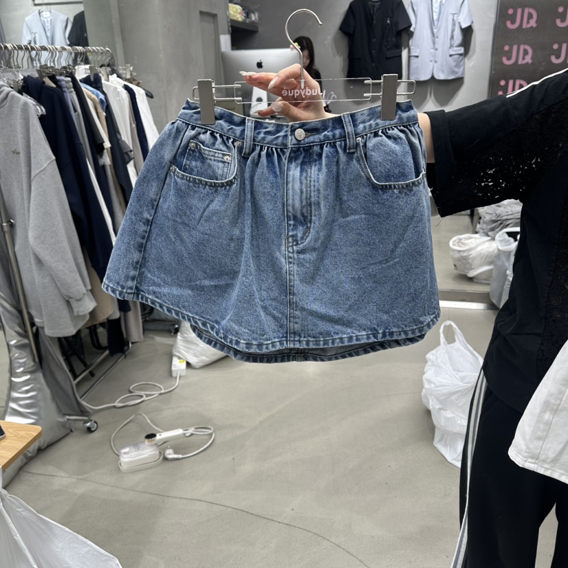 JUDYQUE韓國代購女士新品時尚人氣26春夏休閑推薦裙褲褶皺JUDYQUE裙褲圖色1