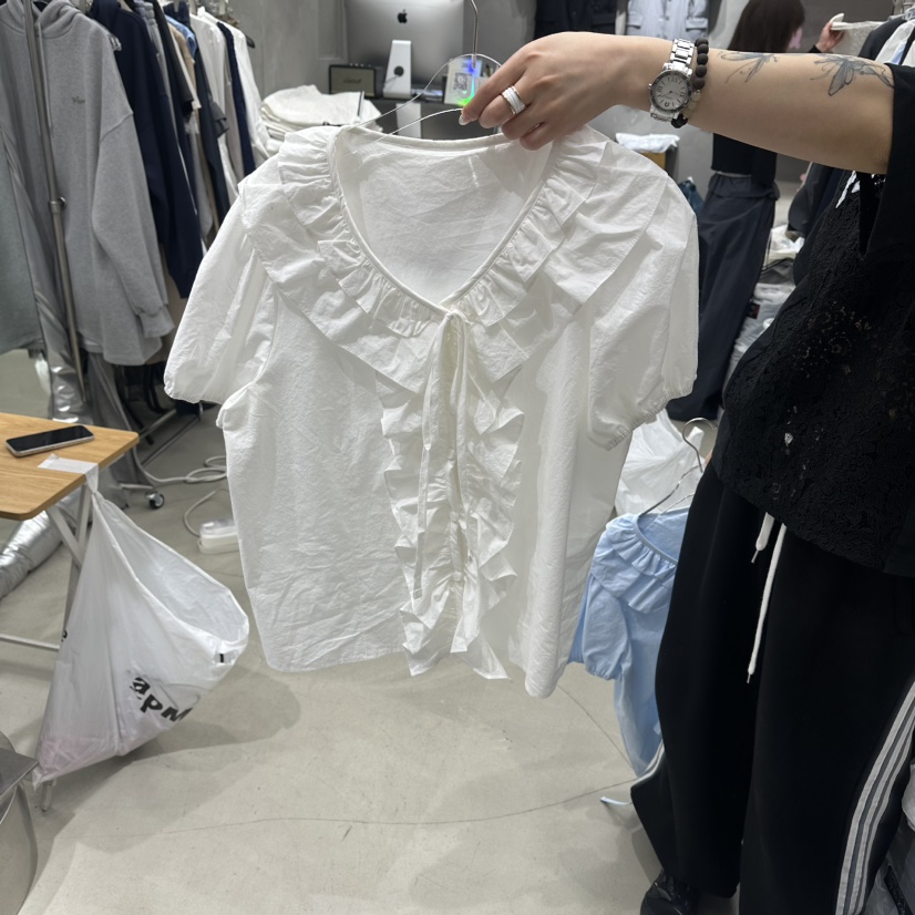 JUDYQUE韓國直郵女士新品人氣26夏季熱賣職業26春夏襯衫蕾絲衫JUDYQUE襯衫/蕾絲衫圖色1