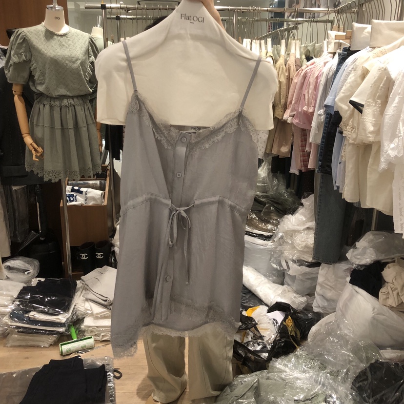 OGI韓國東大門代購女裝新品休閑推薦熱賣人氣吊帶背心緞面FLat OGI吊帶/背心圖色1