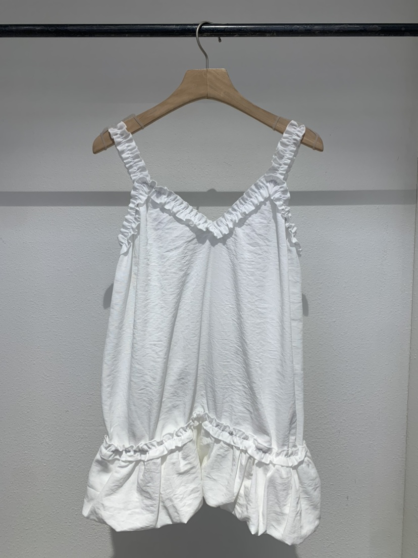 IR BIEN/BIENBIEN東大門實拍韓國女士新品26夏季吊帶背心荷葉邊燈籠IR BIEN/BIENBIEN吊帶/背心圖色1