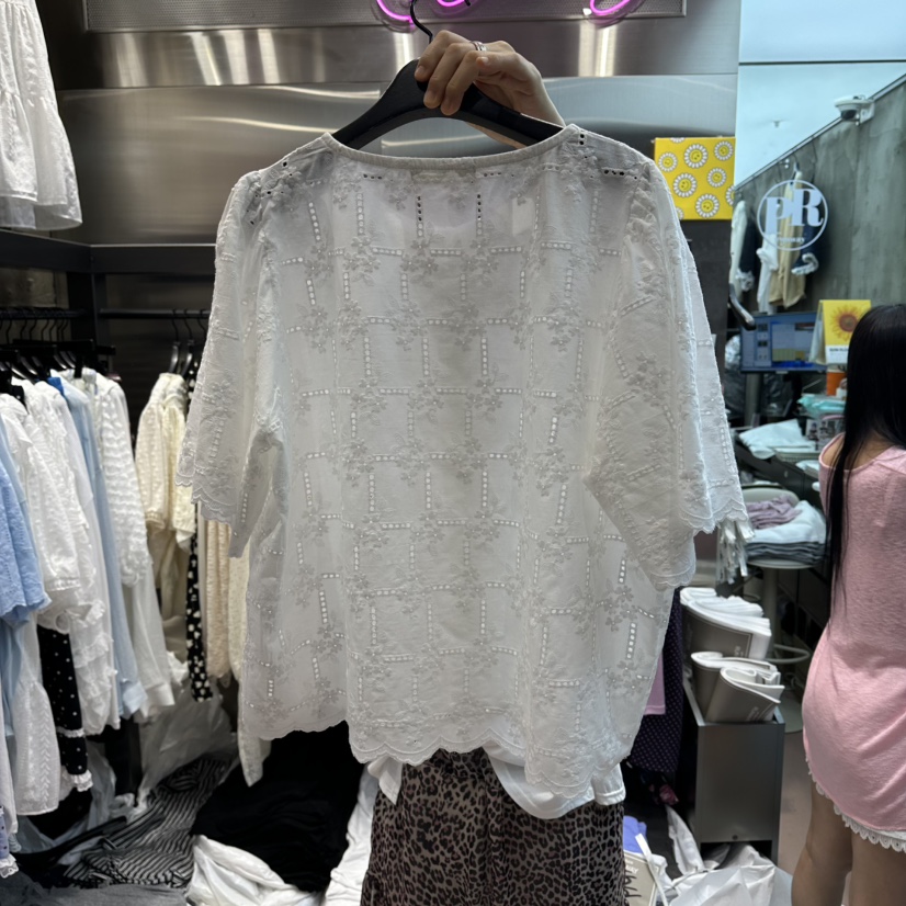 RUNWAY-런웨이韓國直郵女士新款時尚人氣26夏季襯衫蕾絲衫RUNWAY襯衫/蕾絲衫