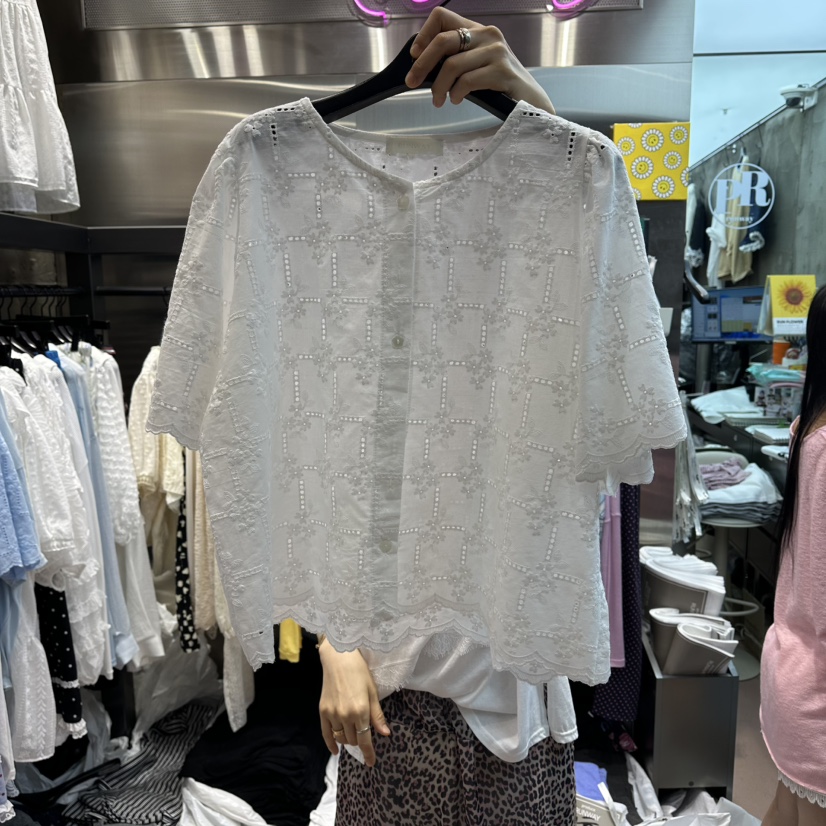 RUNWAY-런웨이韓國直郵女士新款時尚人氣26夏季襯衫蕾絲衫RUNWAY襯衫/蕾絲衫圖色1