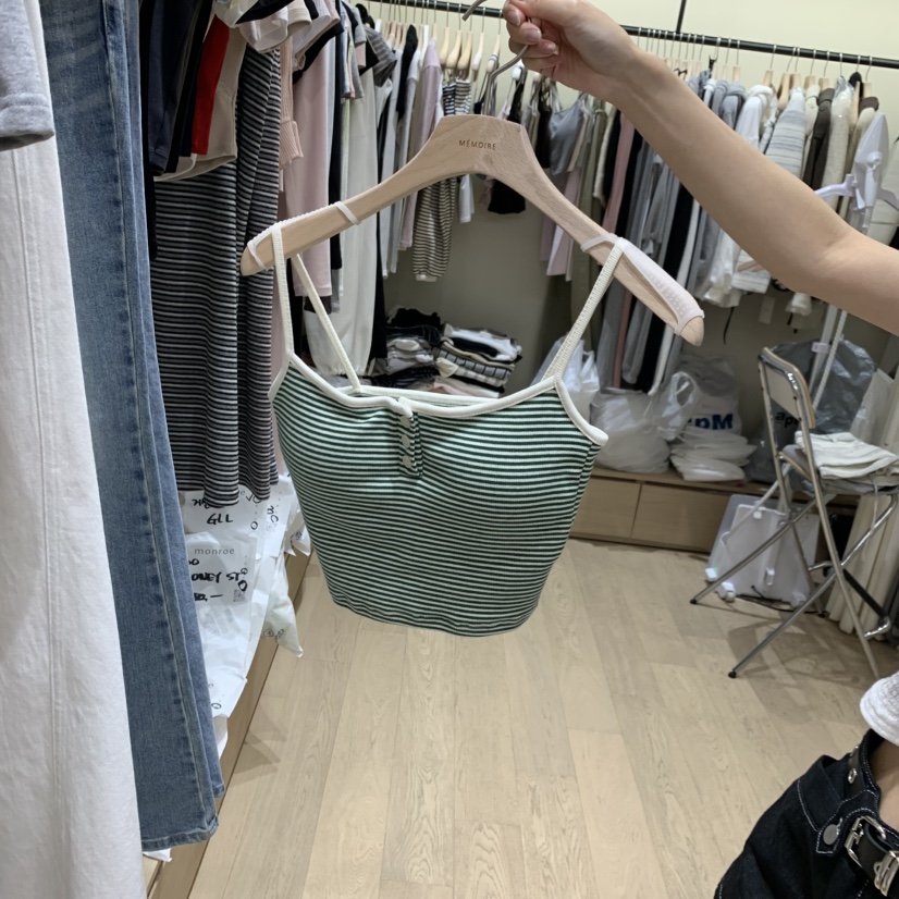 MEMOIRE韓國代購女裝新款26春夏休閑人氣熱賣吊帶背心條紋MEMOIRE吊帶/背心圖色1