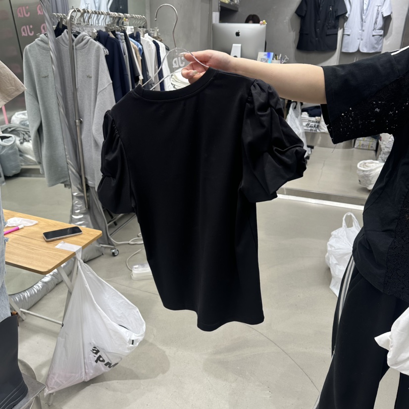JUDYQUE韓國東大門直郵女士新款推薦26夏季襯衫蕾絲衫泡泡袖JUDYQUE襯衫/蕾絲衫