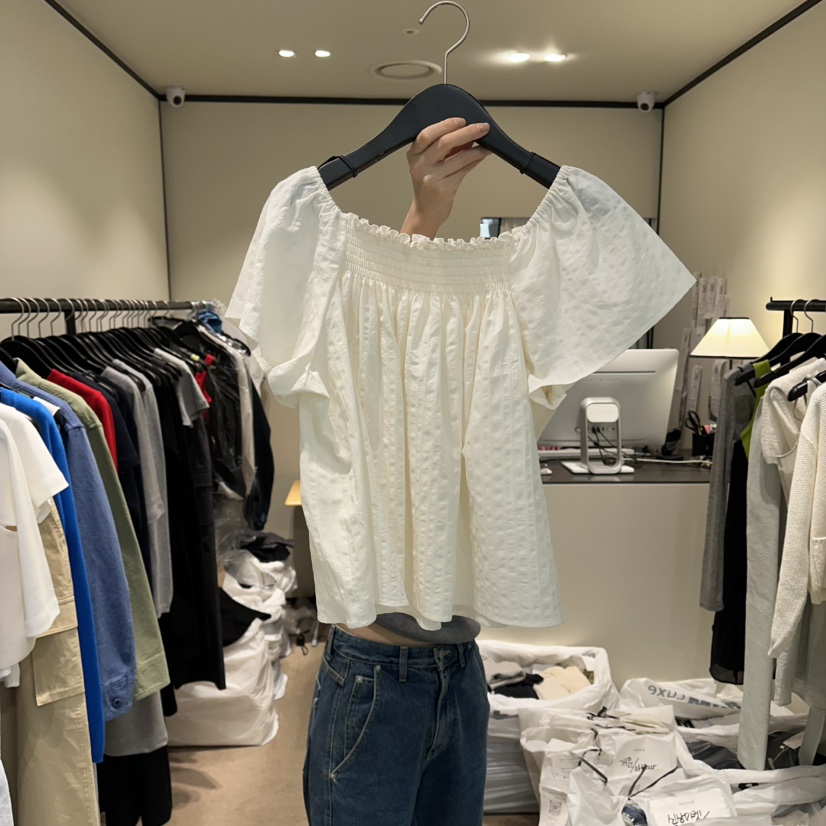 RE STOCK東大門實拍韓國女士新款26夏季熱賣時尚襯衫蕾絲衫RE STOCK襯衫/蕾絲衫圖色2奶油色