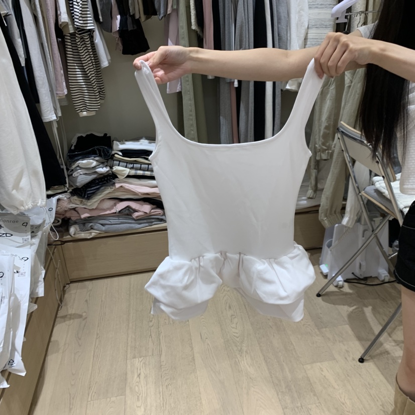 MEMOIRE韓國代購女士新款26春夏推薦時尚人氣熱賣吊帶背心MEMOIRE吊帶/背心圖色1