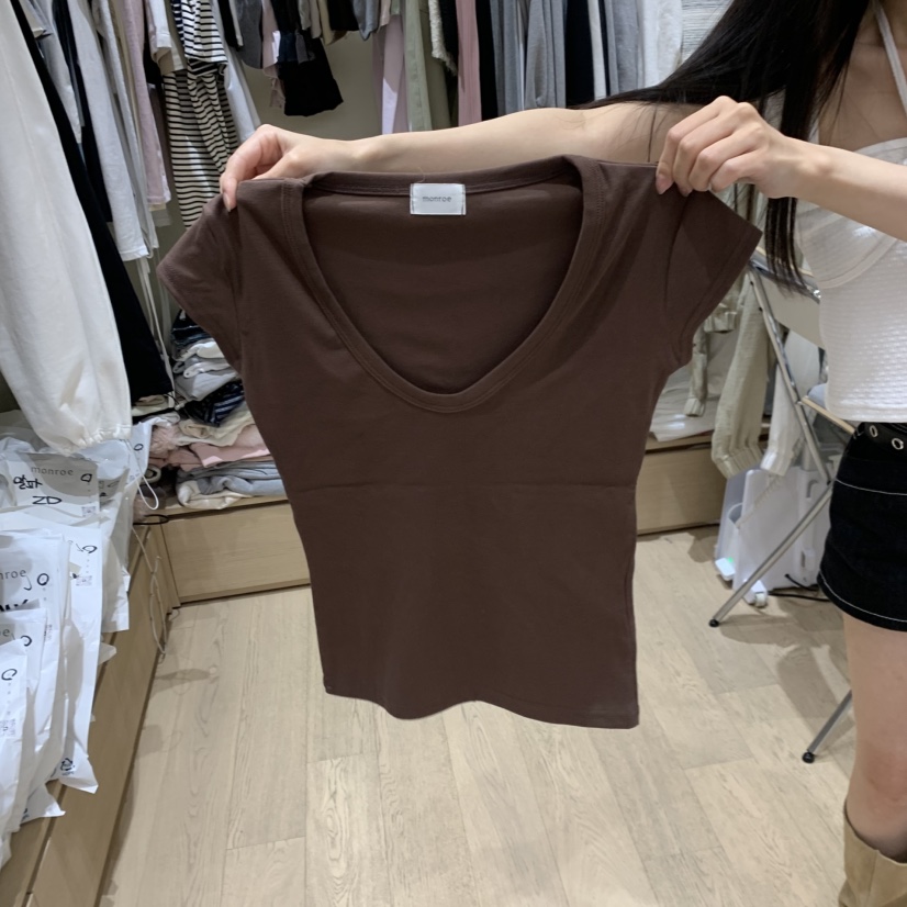 MEMOIRE韓國東大門直郵女士新品人氣熱賣時尚推薦職業T恤U領MEMOIRET恤圖色5