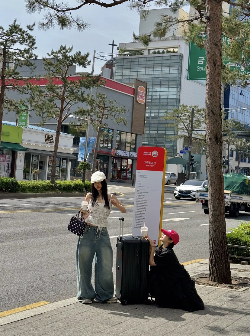 OKIE韓國代購女士新款推薦26春夏人氣時尚職業吊帶背心圓點OKIE吊帶/背心