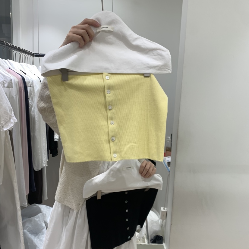 VERVEINE東大門代購女裝新款休閑真品熱賣26春夏吊帶背心紐扣VERVEINE吊帶/背心圖色2