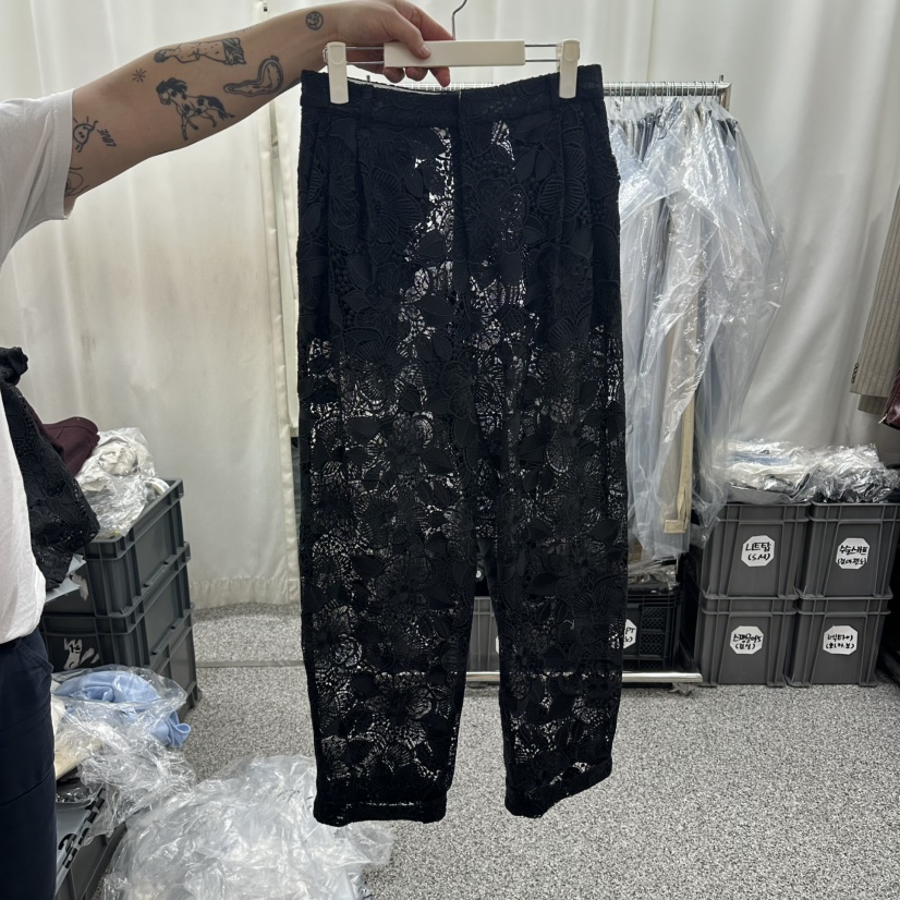 ONEBYTWO韓國代購女裝新款職業人氣時尚26夏季休閑褲蕾絲ONE BY TWO休閑褲圖色2