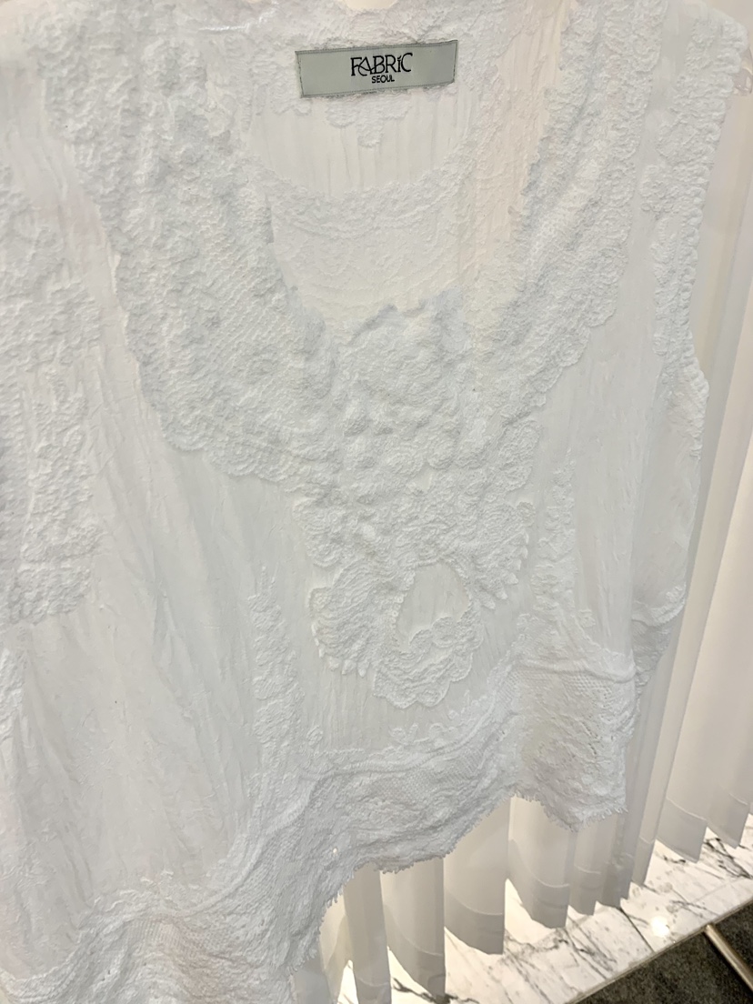 FABRIC韓國直郵女裝新款26夏季推薦26春夏襯衫蕾絲衫刺繡FABRIC襯衫/蕾絲衫