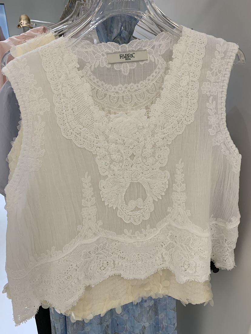 FABRIC韓國直郵女裝新款26夏季推薦26春夏襯衫蕾絲衫刺繡FABRIC襯衫/蕾絲衫