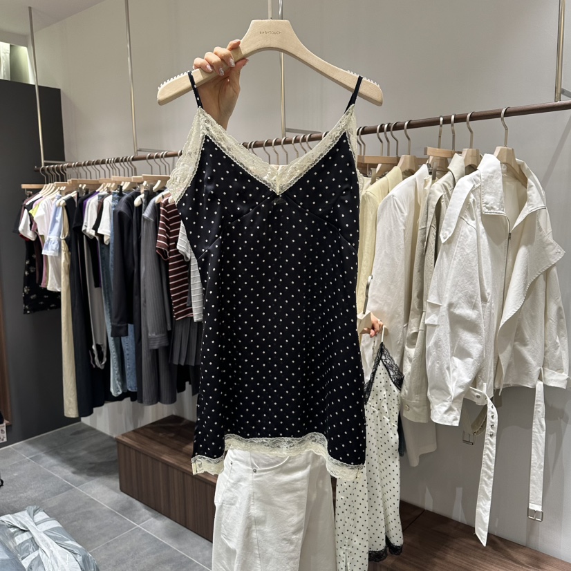 BABYTOUCH韓國東大門直郵女裝新品推薦26春夏熱賣人氣連衣裙BABYTOUCH連衣裙圖色2