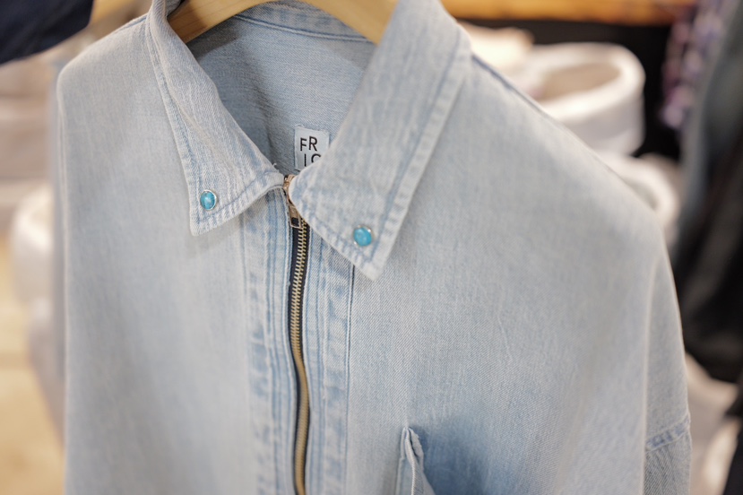 FRIC韓國東大門直郵女裝新品時尚熱賣推薦職業人氣夾克拉鏈FRIC夾克