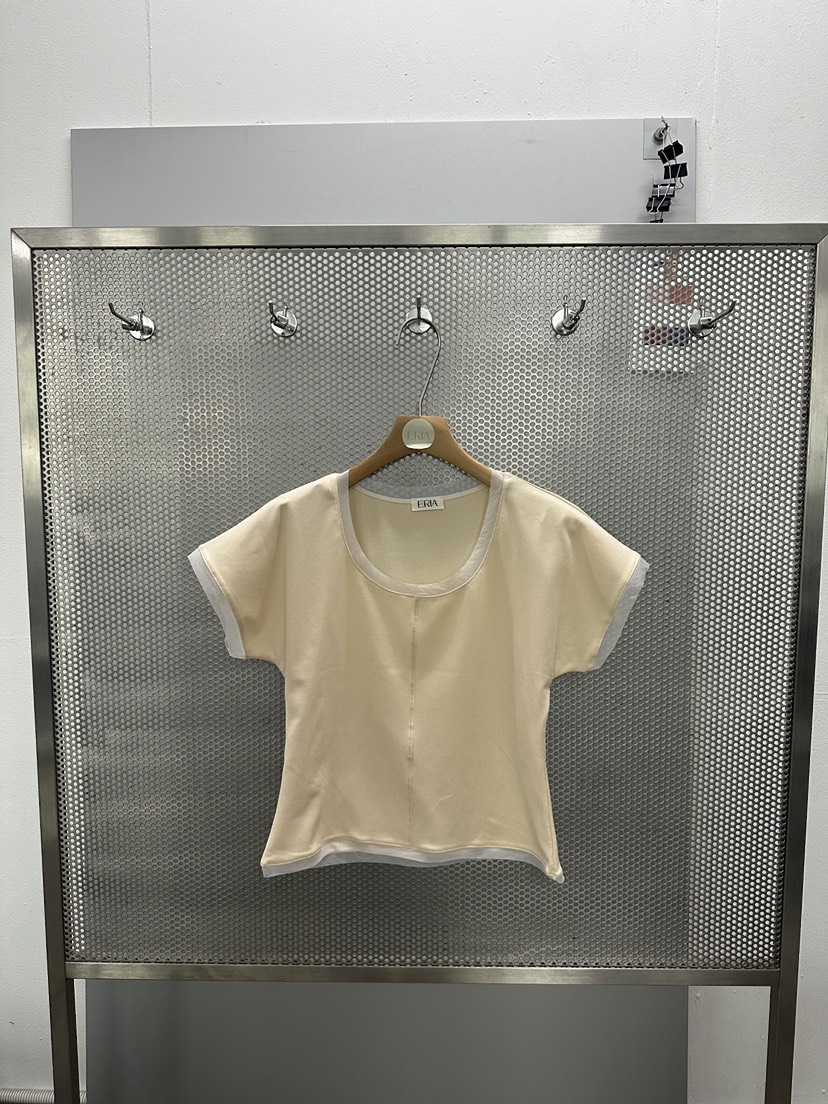 HUE/ERIA韓國直郵實拍女裝新款職業熱賣26夏季人氣T恤雪紡HUE/ERIAT恤圖色1